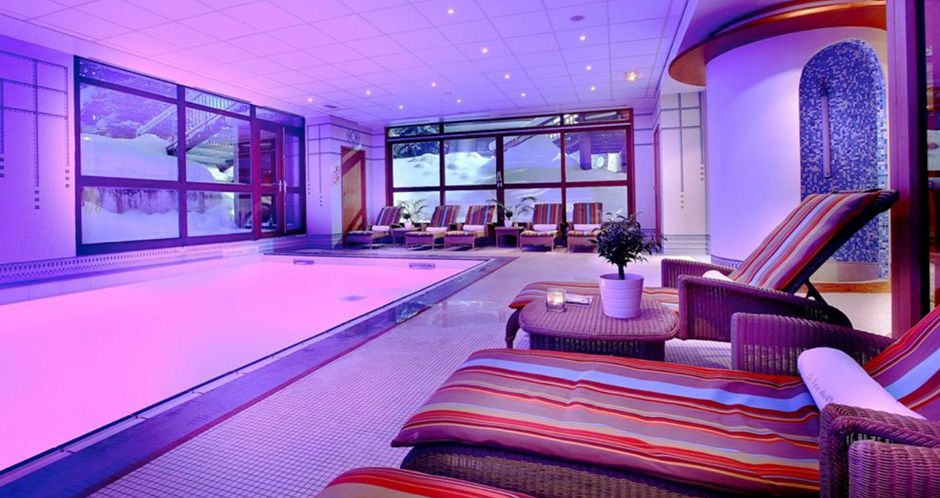 On-site indoor pool and hot tub. Photo: Hotel Christiania - image_4